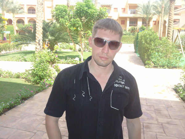 Алексей Емельянов