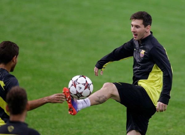 Универсальный Парень^^