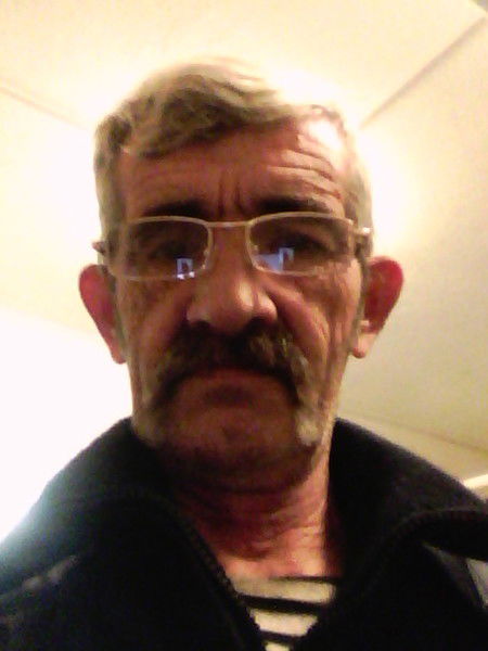 Александр Колесников