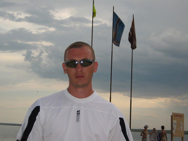 Денис Муратов