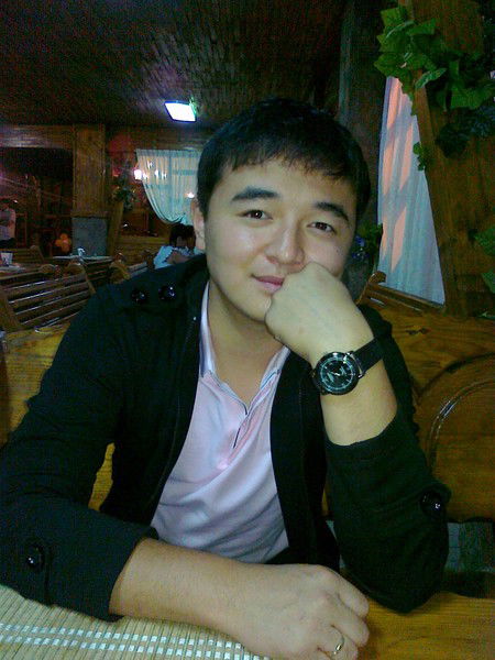 Бекзат Аманбаев