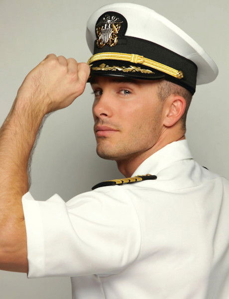 Бесекей Жылжымайтын