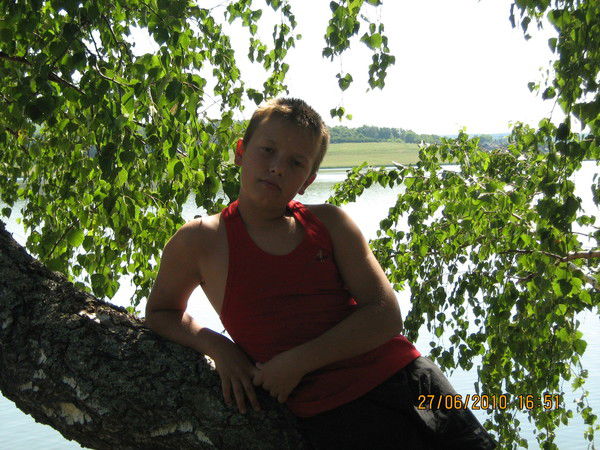 Неизвестно Неизвестно