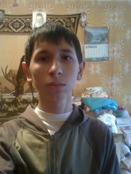 Максим Бариев