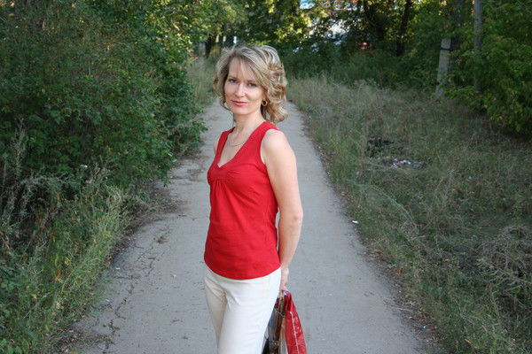 Елена Сухова