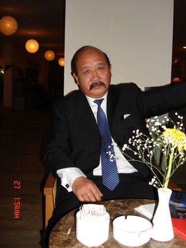 Виллорий Ким