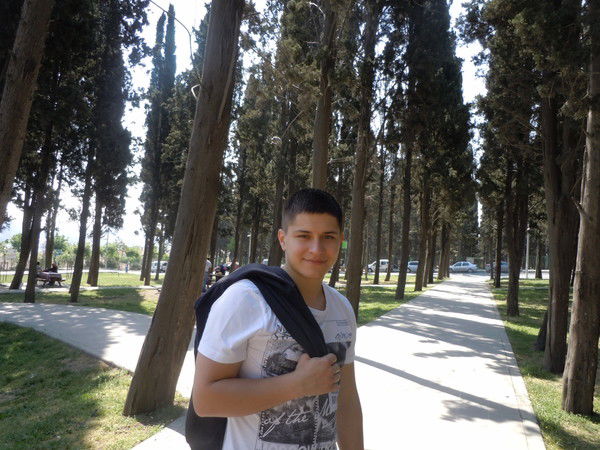 Роман Сулейманов