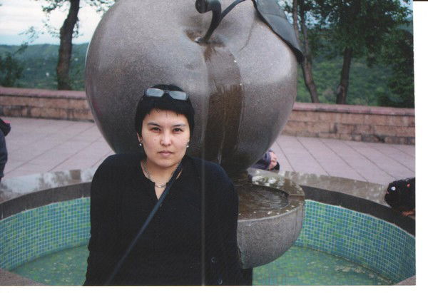 Асем Изимова