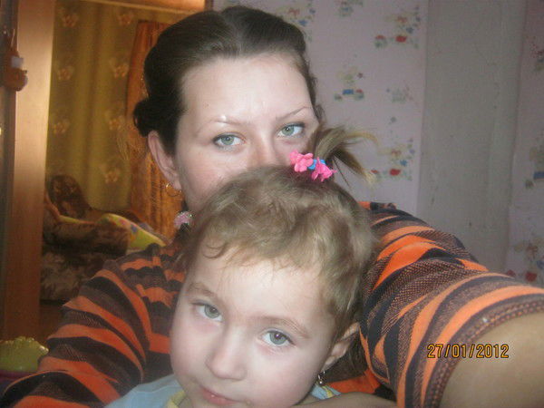 Оля Фролова