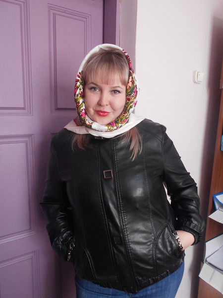 Оленька Ковальчук