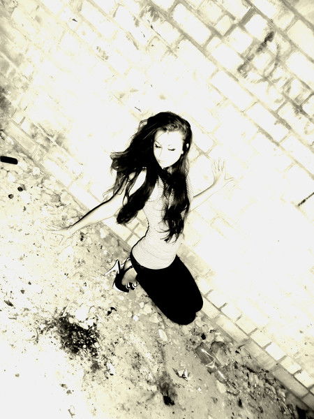 Чертовски Привлекательна