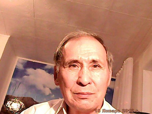 Илья Истомин