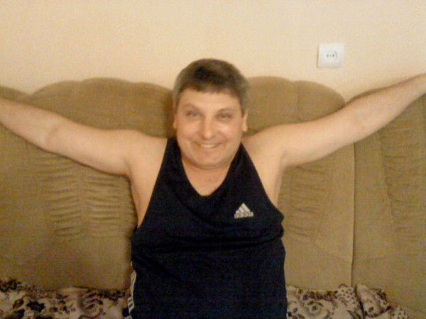 Эдуард Попов