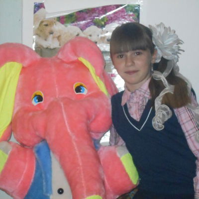 Вика Лисовенко