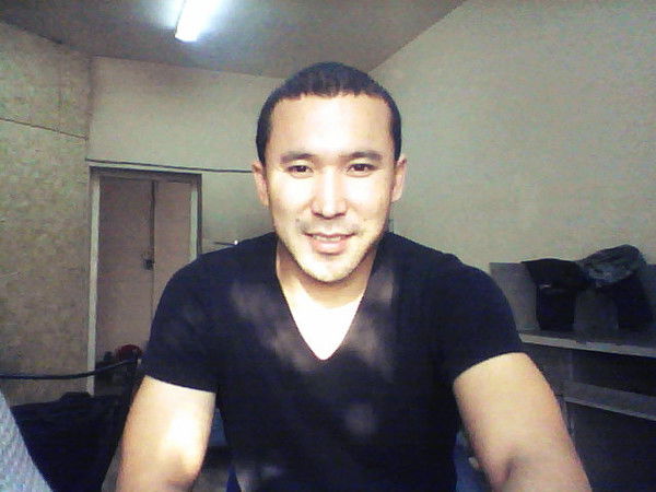 Zhandos Омиралиев