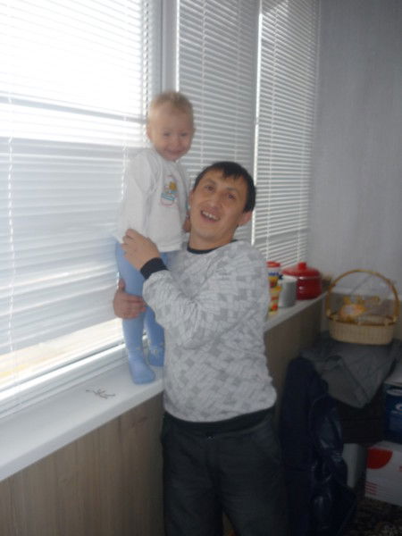 Руслан Каринов