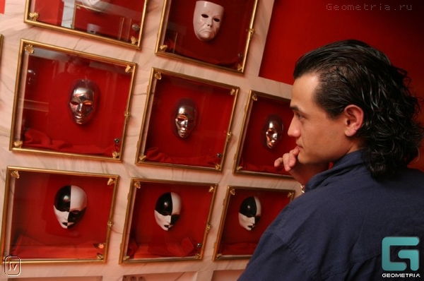 Павел Леонтьев