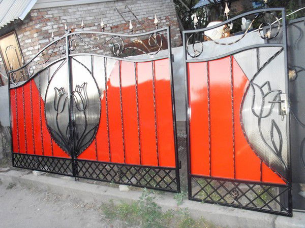 Тоо Кина Компани