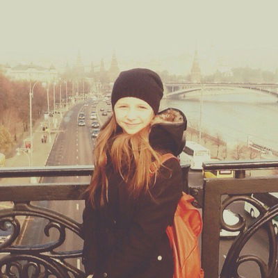 Катя Титова