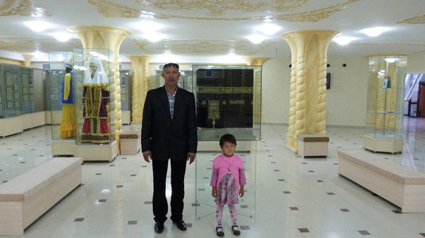 Парахат Туремуратов