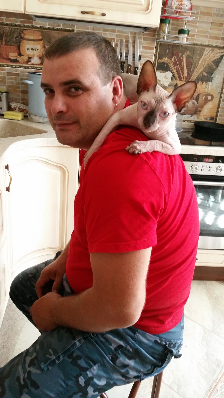 Олег Мустафин