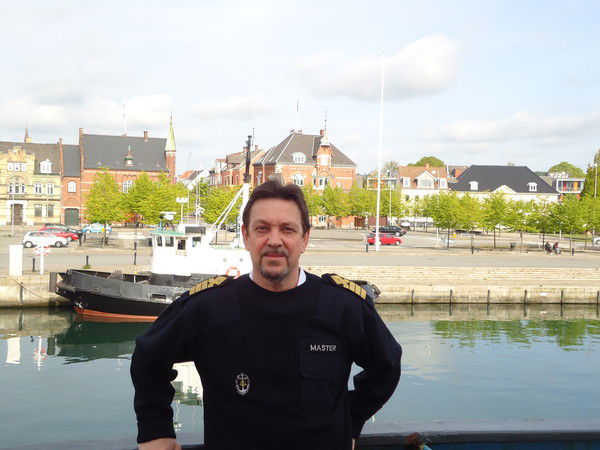 Хрущёв Юрий