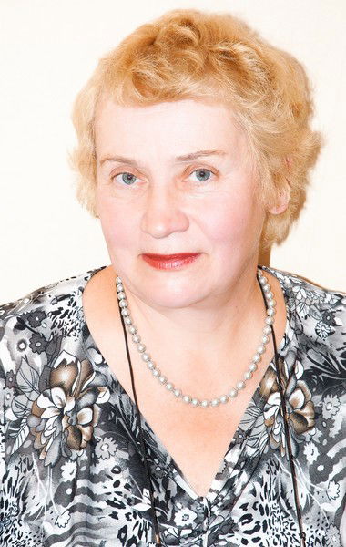 Елена Лебедева