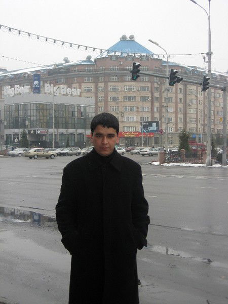 Sherzod Saxobiddinov