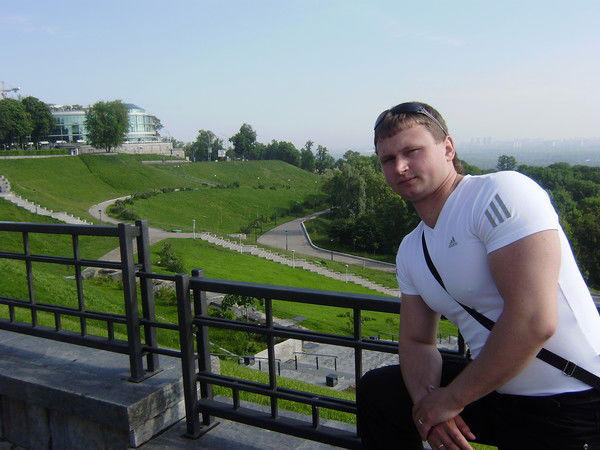 Дмитрий Амельченя