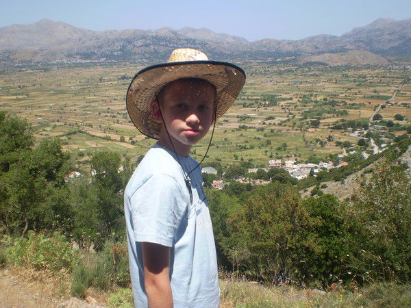 Олег Хазинуров