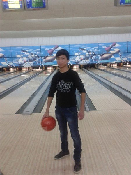 Dinmukhambet Tuzelov