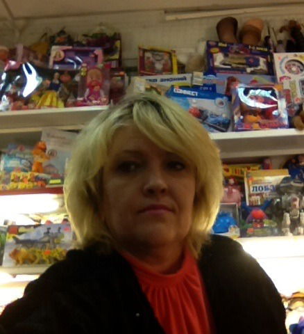 Елена Елена