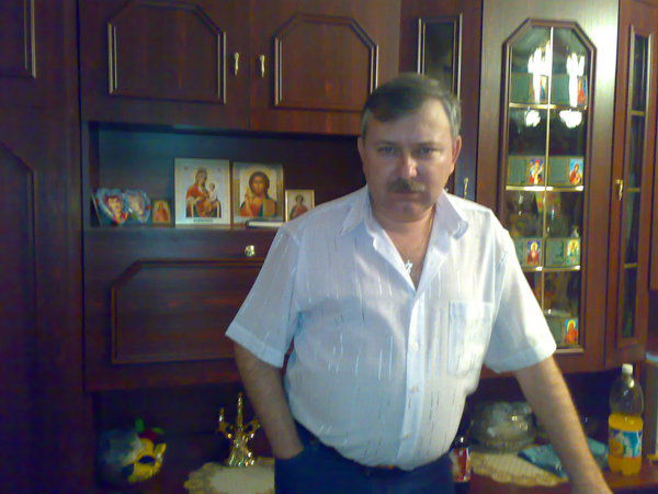 Гена Гуторов