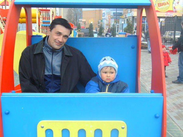 Олег Низельник