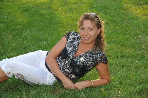 Вика Деревянко