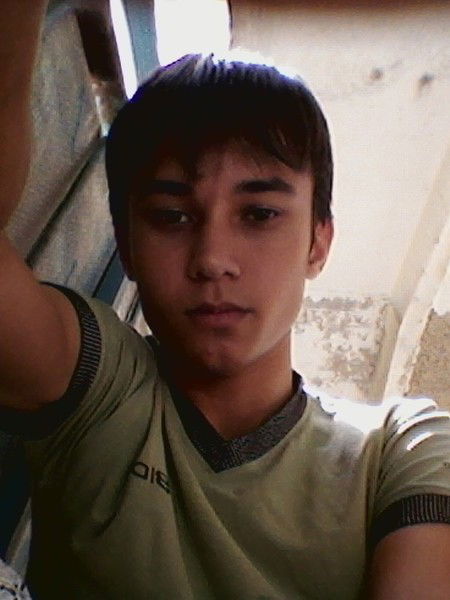 Мансур Музаев