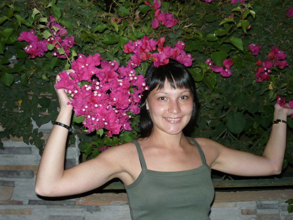 Алена Ахметова