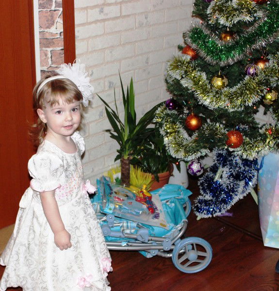 Елена Карсека(Эро)