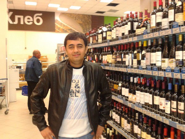 Дониёр Султанов