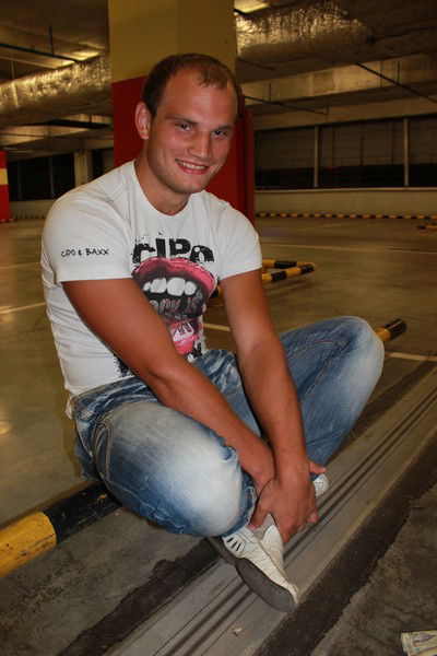 Рома Лазнов