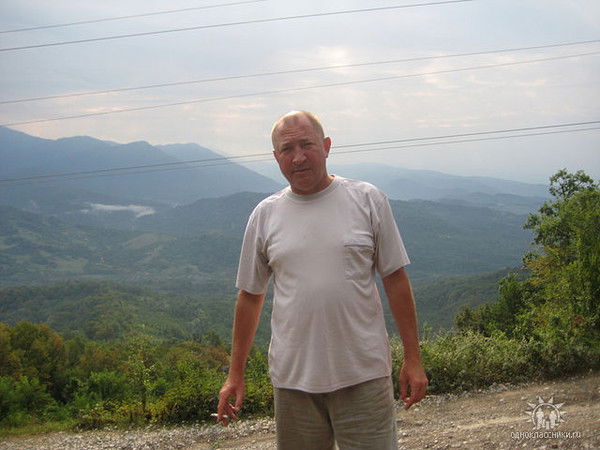 Сергей Максин