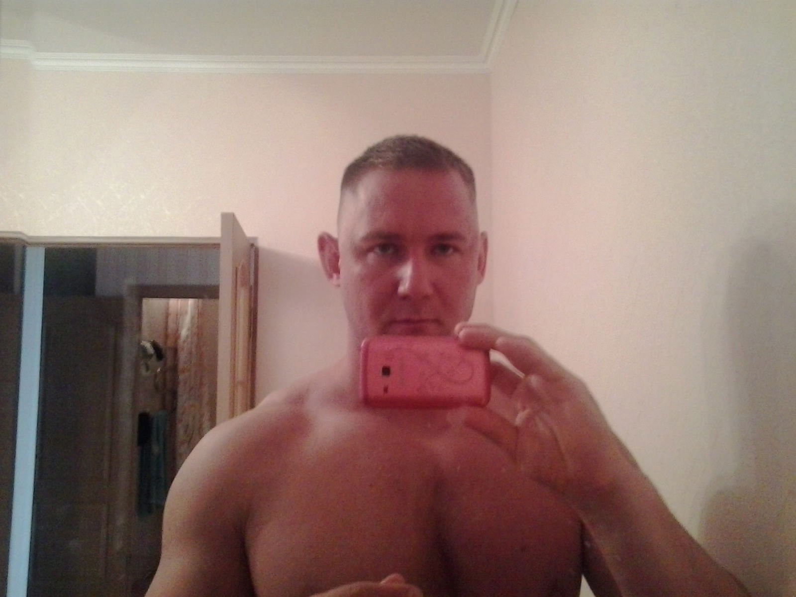 Виталий Нескромный