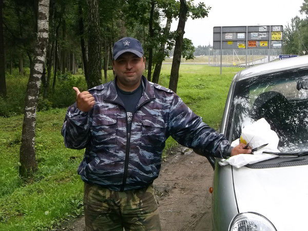 Александар Стадник