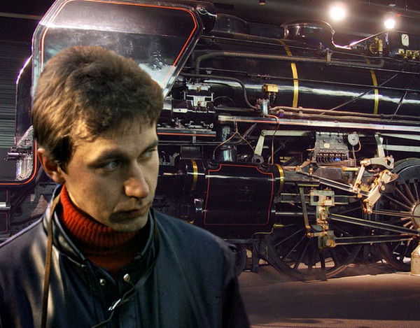 Женя Паровозов