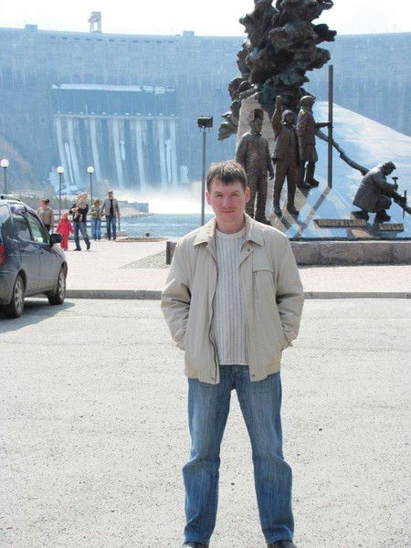 Александр Иванов