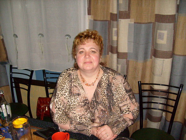 Лариса Дронова