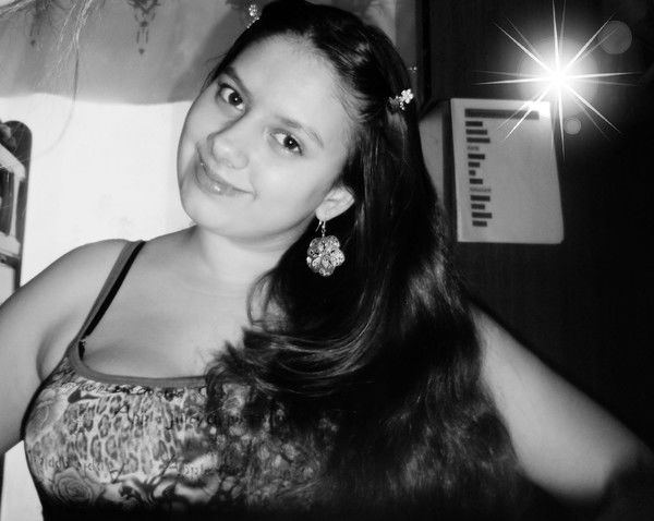 Лена Винокурова