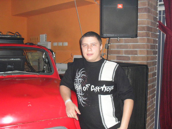 Александр Волкодав