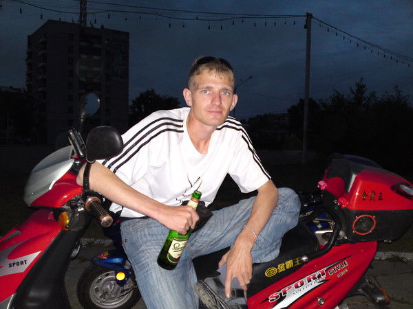 Женя Силенков