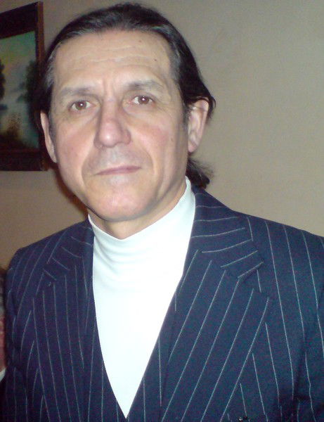 Виктор Мельник